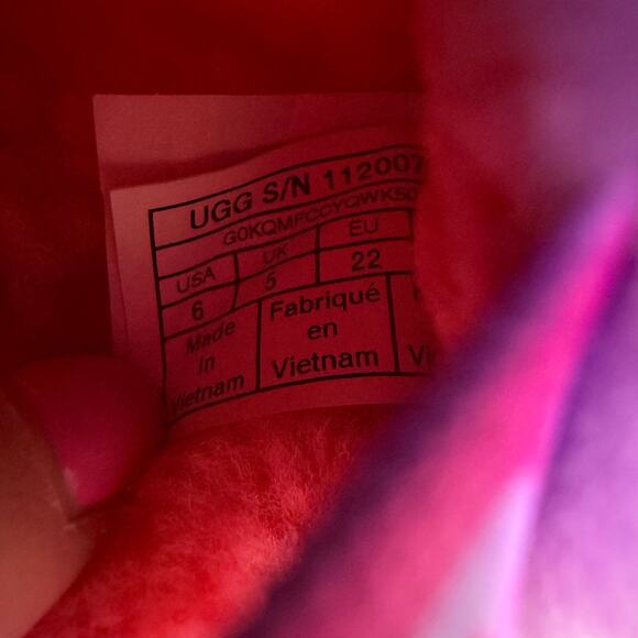 UGG Toddler Girls Fluff Yea Slippers 6C - Picture 7 of 7